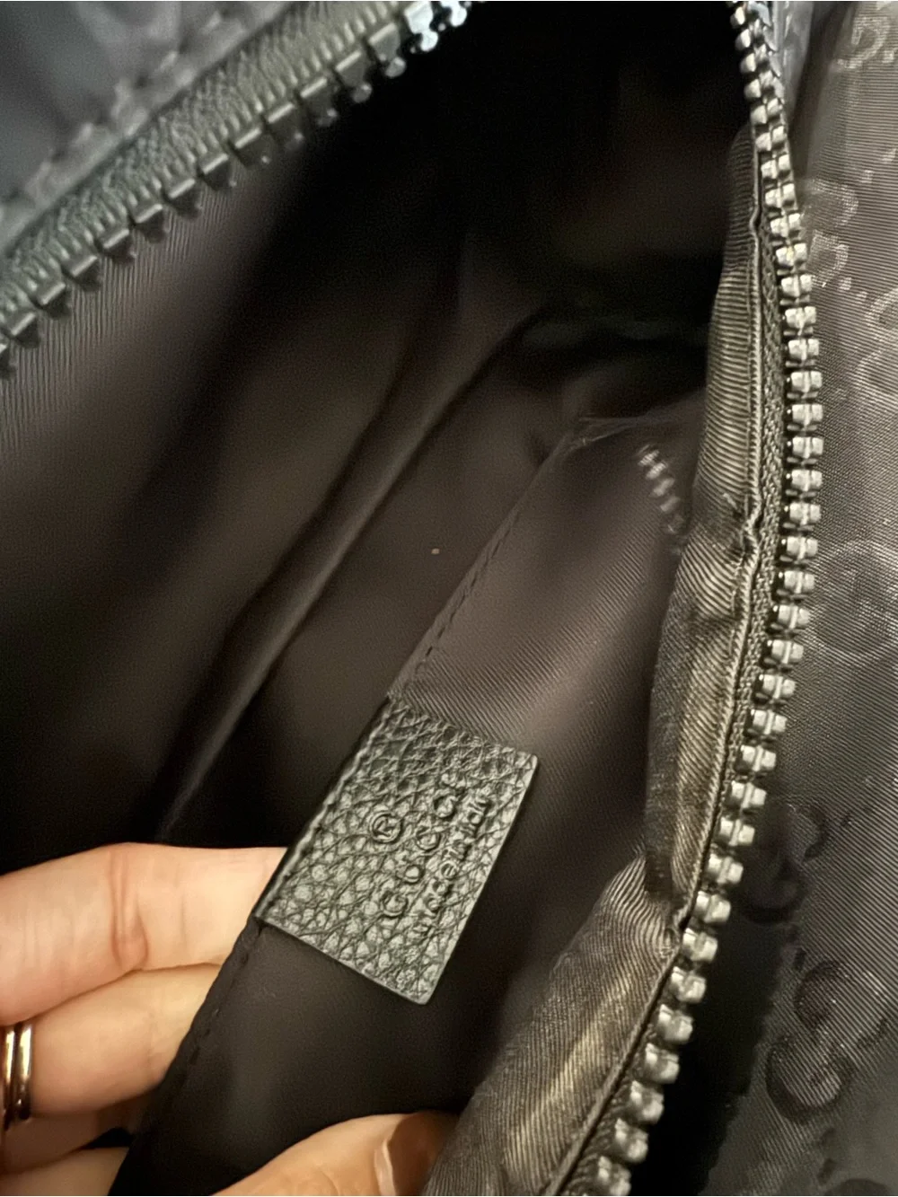 Gucci Black Crossbody Shoulder Bag with Adjustable Strap
